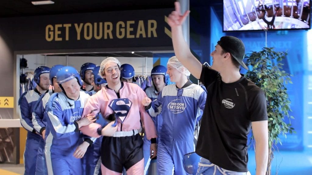 Vrijgezellenfeest mannen - Indoor Skydive Roosendaal