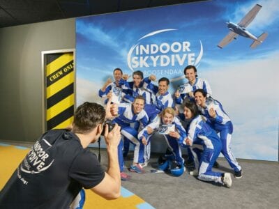 Wat Zijn De Meest Voorkomende Vragen Van Bezoekers Van Indoor Skydive  Roosendaal?